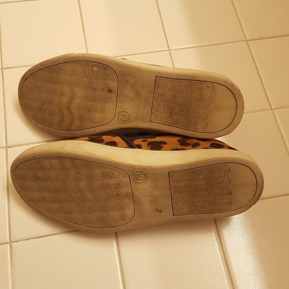 Leopard Print Slip On Sneakers - Picture 2 of 2